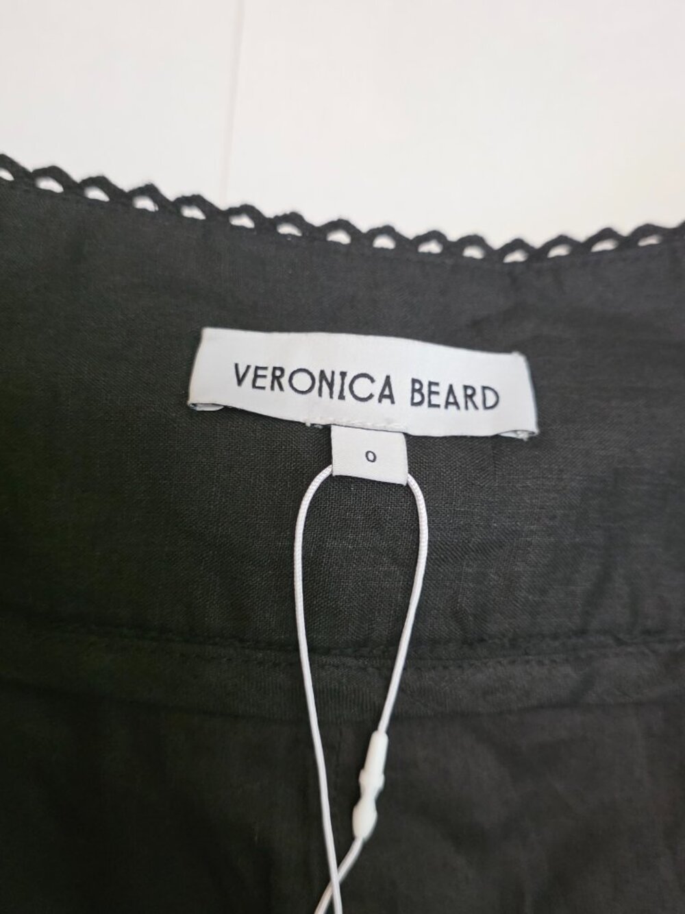 Veronica Beard Hobbes Belted Shorts - Picture 11 of 16